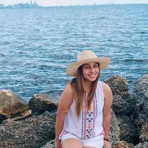 Meet your Posher, Britney